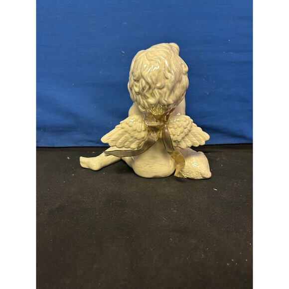 Ceramic Angel Figurine Playing Horn With Lamb & Gold Ribbon Wings - Picture 4 of 5